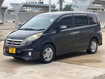 A picture of HINDA STEP WAGON