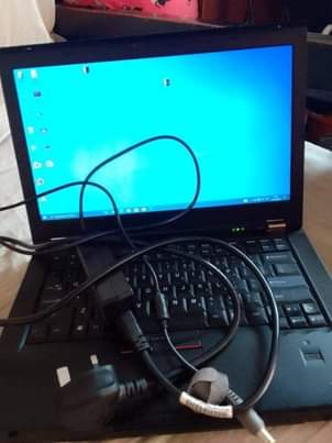 A picture of I5 lenovo 4gbram 320hddd clean