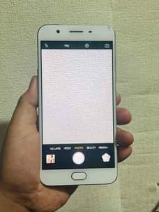 A picture of Oppo A59s