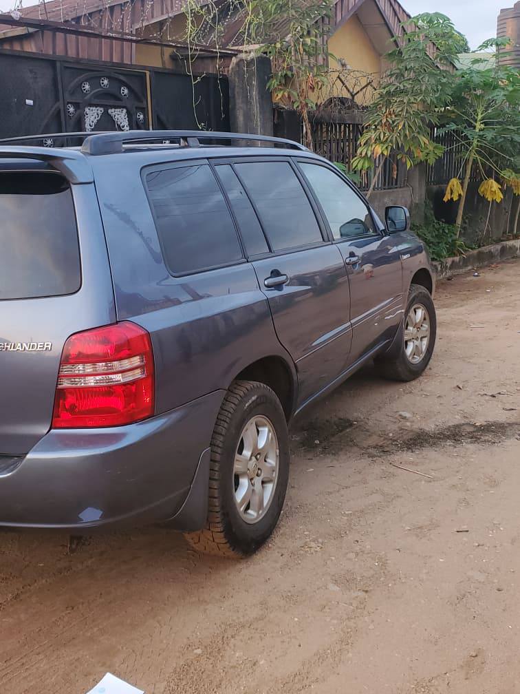 A picture of Toyota Highlander