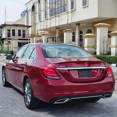 A picture of ShaggyMOTORS DIRECT TOKUNBO 2017 MERCEDES BENZ C300 Panoramic roof Thumbstart