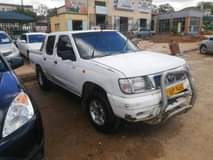 used nissan hardbody