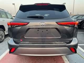 A picture of 2023 TOYOTA HIGHLANDER PLATINUM 2 4L TURBO