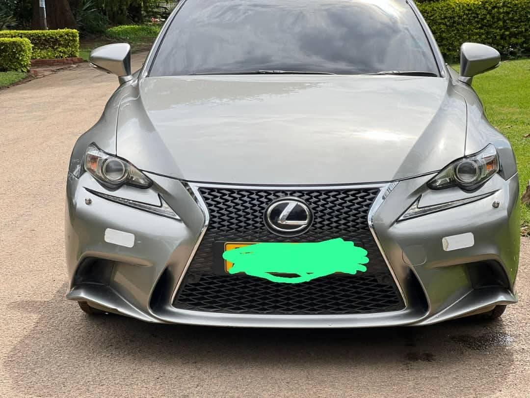 classifieds/cars lexus