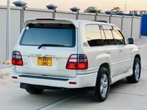 A picture of TOYOTA LANDCRUISER