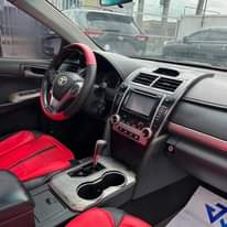 A picture of Toyota Camry SE