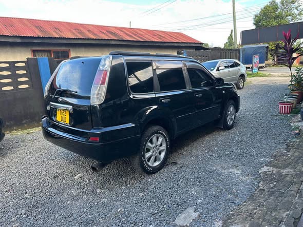 A picture of NISSAN XTRAIL Engine cc 1990 Engine code Full ac Year