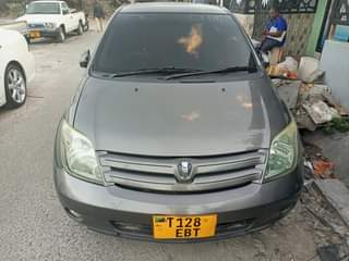 A picture of TOYOTA IST