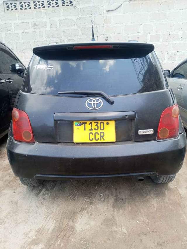 used toyota ist