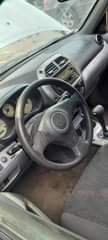 A picture of 2003 Toyota Rav4