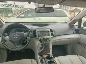 A picture of 2010 Toyota venza toks V6 engine reverse camera Powe booth