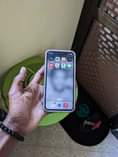 A picture of Iphone x gb 256 nabwaga bei kitonga 0679946563