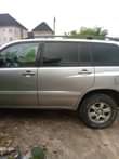 A picture of Raw firstbody Toyota Highlander Absolutely nothing to fix Only bumper