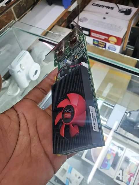 A picture of Graphics card Amd R7 200 Series