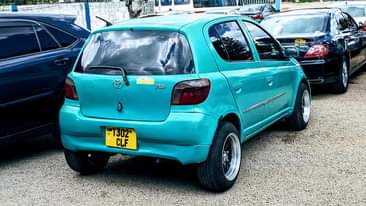 A picture of TOYOTA VITZ