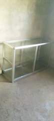 A picture of Showcase hiyo bei sawa na bure inafaa Kwa chips farmancy