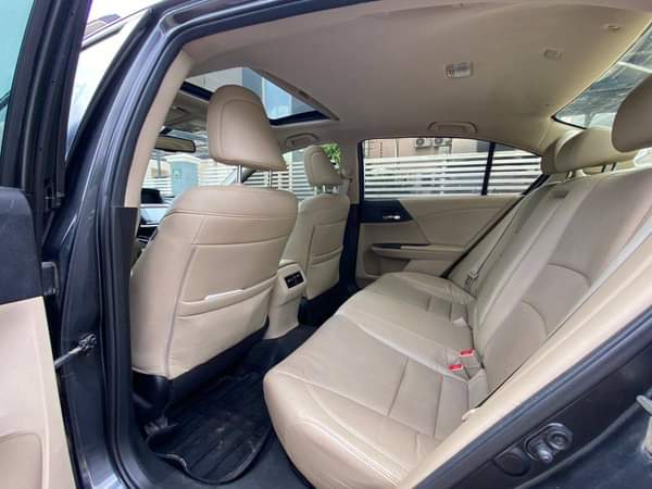 A picture of TOKS STANDARD FULL 2017 HONDA ACCORD EX L KEYLESS DOUBLE
