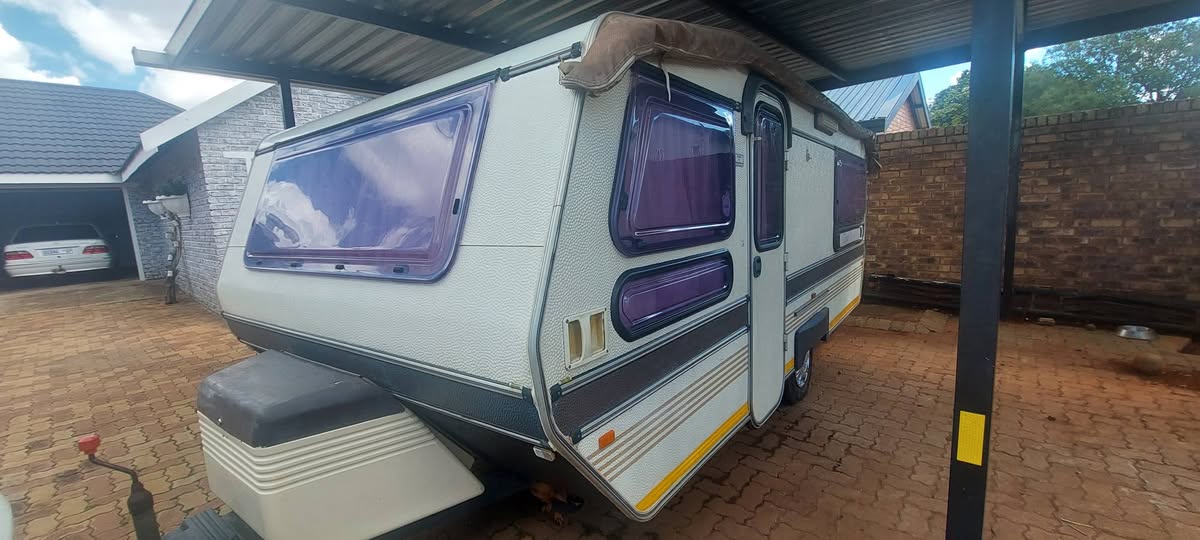 wilk caravan