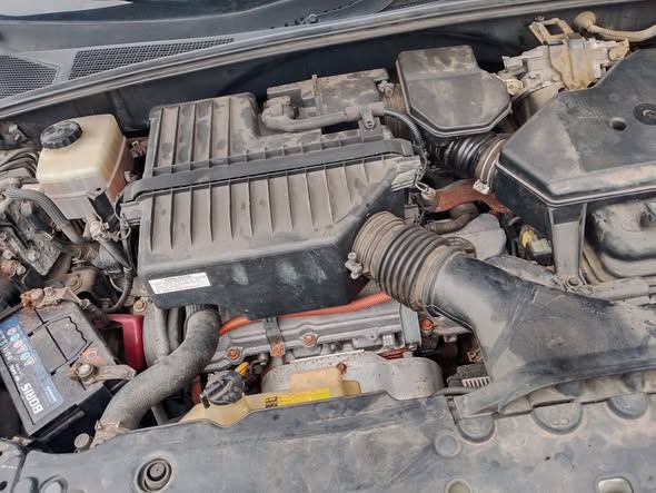 A picture of Lexus RX 400h Hybrid