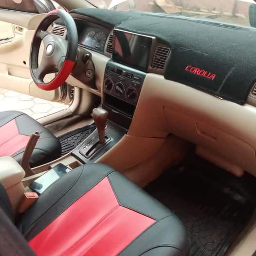 A picture of Toyota Corolla le 2005