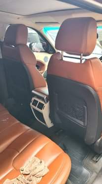 A picture of Range rover evoque model 2012