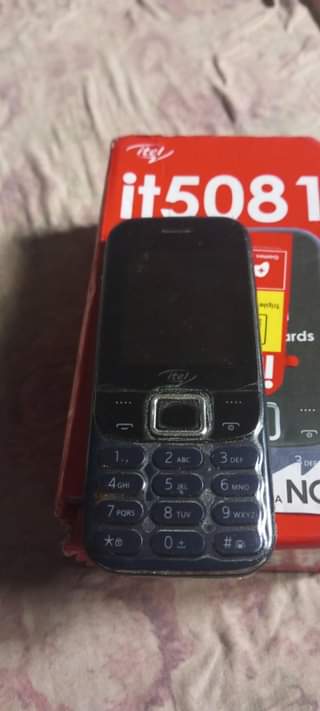 A picture of Somll phone 3 Sim
