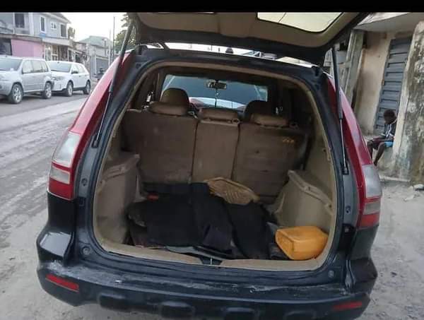 A picture of  Honda CRV 2009 4 plugs Engine and Gear Ac