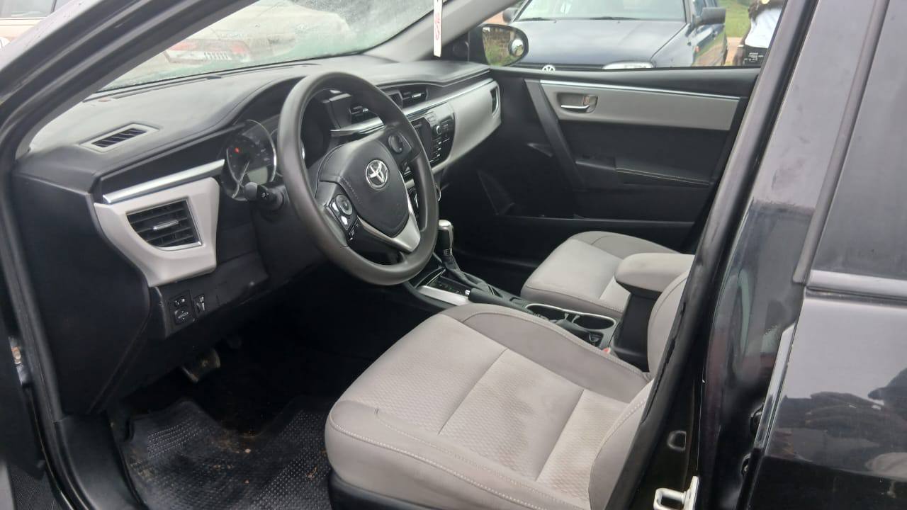 A picture of Foreign Used Toyota Corolla 2015
