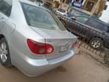 A picture of BUY AND DRIVE TOYOTA COROLLA 2006