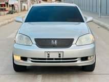 A picture of Toyota GRAND MARK II