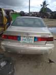 A picture of 2001 Toyota Camry drop light