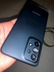 A picture of Samsung a33 5G