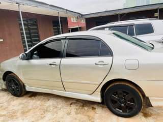 A picture of Toyota Corolla 03 04