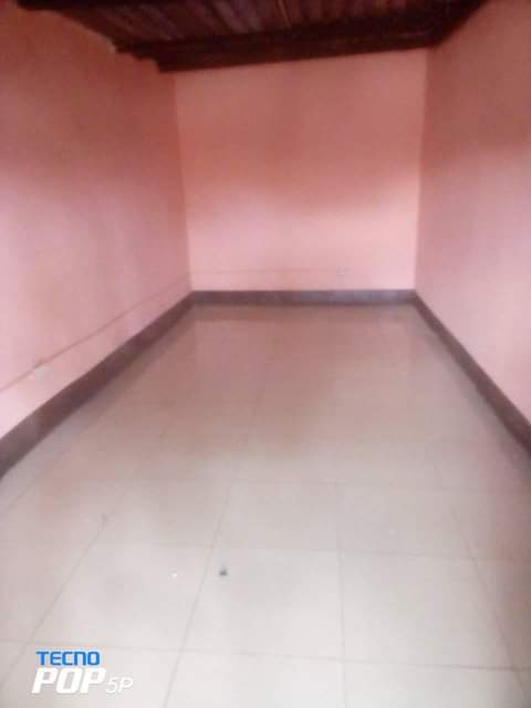 shops
