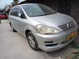 A picture of TOYOTA IPSUM BEI 7 8M