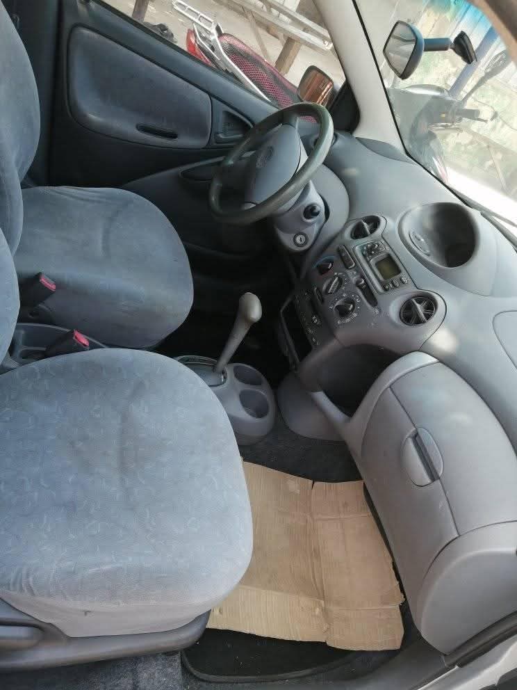 A picture of Car
