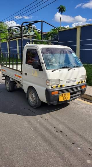 A picture of Suzuki carry
