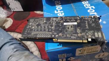 A picture of Graphic card na power supply 800w