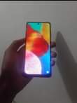 A picture of Samsung A51 Gb 128 ram 4 Kipengele ina kiwingu kwa
