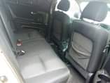 A picture of 2004 Toyota Kluger