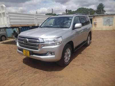 toyota land cruiser