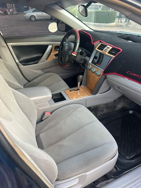 A picture of 2009 Toyota Camry full option with android screen Price 5