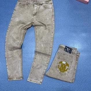 A picture of Men s wears