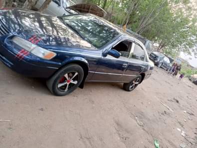 A picture of Toyota Camry Pencil Light Nicely baked Good and sound engine