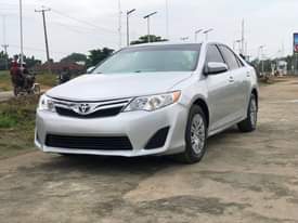 A picture of A super clean Nigerian used toyota camry LE 2013 model