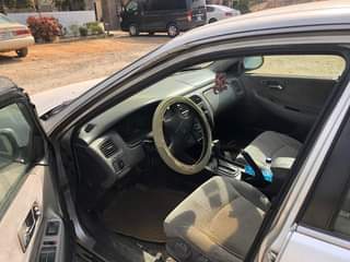 A picture of 2002 HONDA ACCORD