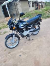 A picture of boxer HD125 inauzwa bei 2 500 000 full document maongezi