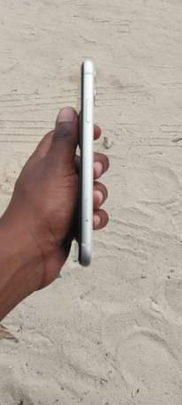 A picture of Iphone 11 plain