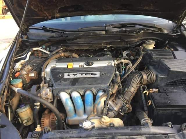 A picture of 2004 HONDA ACCORD EXL