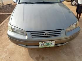A picture of Neatly used sienna 2002 neatly used camry 02 with good